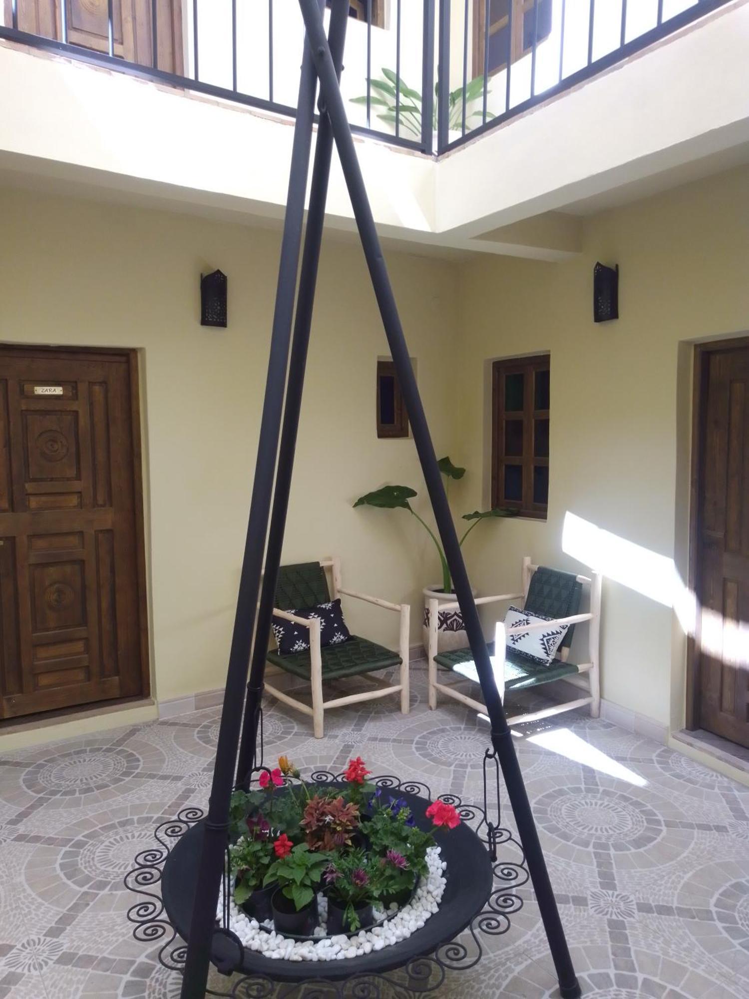 Riad Bouganville Bleu Marrakesh Exterior photo